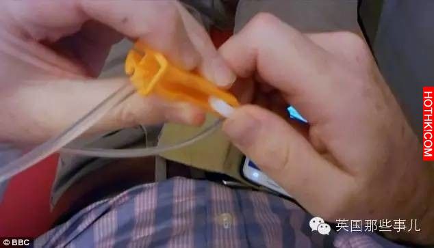 昨天，超過一百萬英國人全程觀看了這個57歲大叔「安樂死」的全程影片！他按下「死亡開 ...