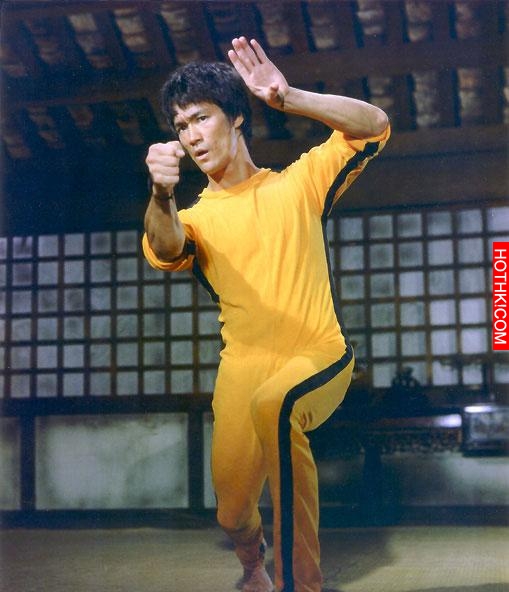 李小龍猝死真實內幕，暗藏日本山口組的驚天陰謀