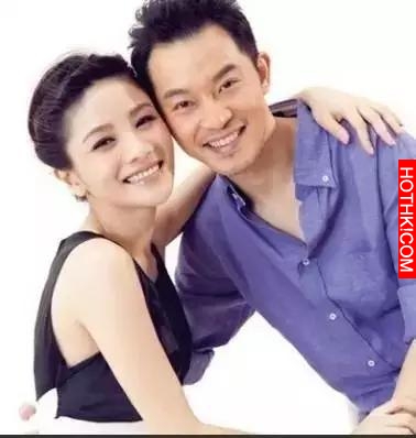 她曾被黃曉明『拋棄』,與baby傻傻分不清,如今幸福美滿.