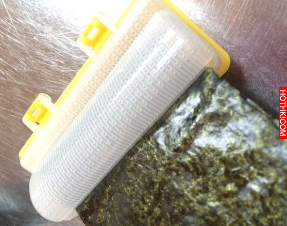 她再大創買了這個奇怪的盒子裡面想不到把白飯放進去不停搖來搖去，幾秒後出現的東西卻 ...