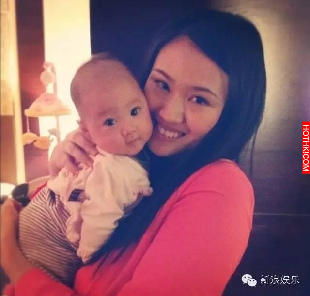 歐弟女兒鼻樑逆天，小周周睫毛長得嚇人，被星二代的嬰兒照秒殺了！