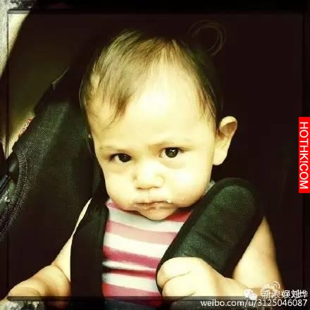 歐弟女兒鼻樑逆天，小周周睫毛長得嚇人，被星二代的嬰兒照秒殺了！