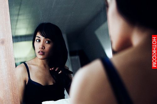 以Mirror 23为标题的图片