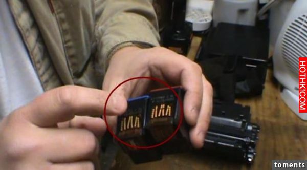 男子最近不斷收購廢棄的墨盒，想不到最後他竟然大發了一筆！
