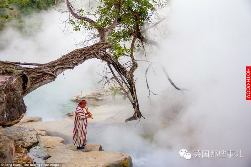 他終於找到傳說中那條的亞馬遜魔河...沒想到卻在裡面發現恐怖的真相！ ...
