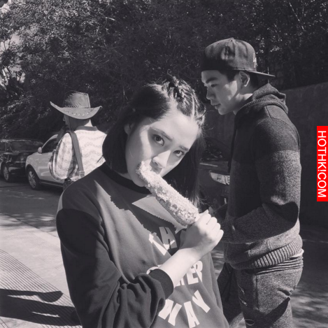 好實用！歐陽妮妮示範：教你青春又有活力的抗寒穿搭祕訣，這4招學起來！ ...