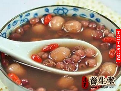 老感覺自己的肚子涼颼颼的？你該暖宮了