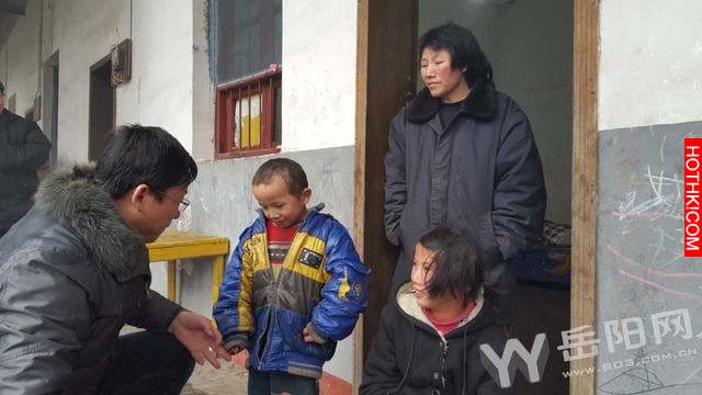 汨羅流浪漢朱得時虐待妻兒引鄰里公憤曾強留智障婦女、肆意生育小孩，流浪乞討聲名狼藉