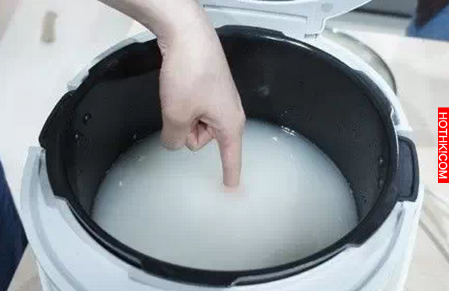 餐廳不外傳的祕笈，原來煮飯時只要加入「這個東西」，讓你們家的飯就是比別人還香 ! ...