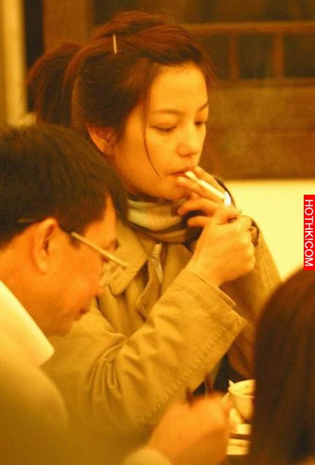 明星抽菸照哪個最有范，快來看看自家偶像的另一面！