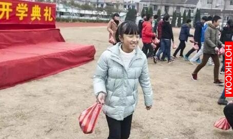 浙江一中學發豬肉當獎學金校長稱讓家人分享喜悅