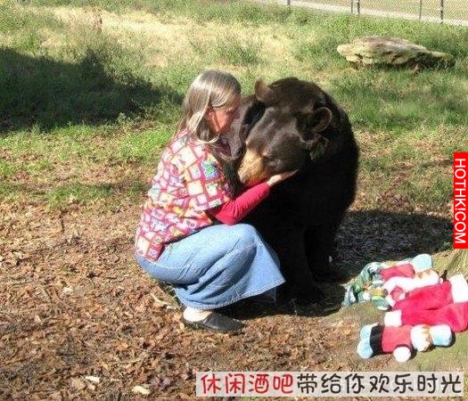 毒梟買下三隻猛獸想看他們自相殘殺，最後的結果讓你想像不到