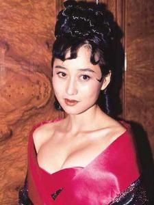 李連杰苦追利智十年，幫她還債簽下賣身契，在逃過「生死大劫」後他竟然說了「這種話」 ...