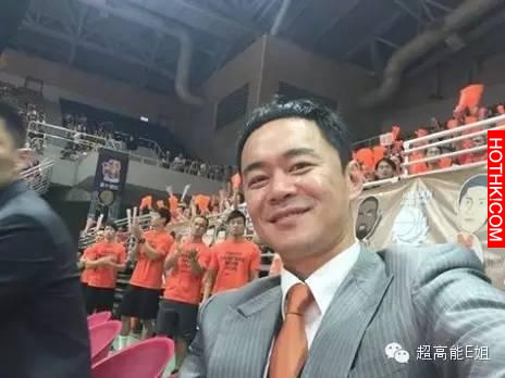 張承中就像當年的謝霆鋒，Selina卻比張柏芝高明得多