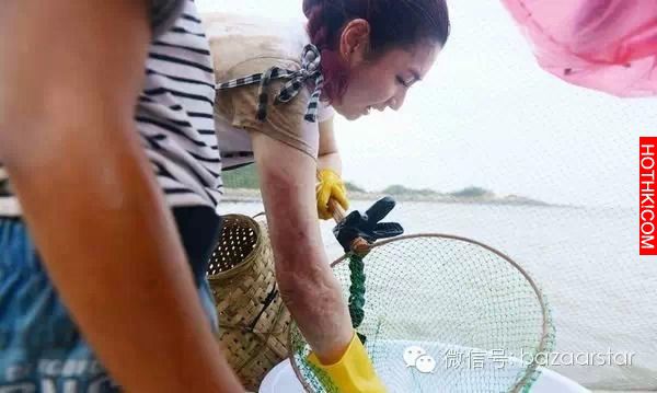 Selina和阿中離婚了，全身54%燒傷的Selina，因用藥三年都不能懷孕，任爸原本要阿中「 ...