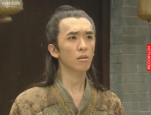 他是身家數億的土豪，一人獨享兩女友，卻心甘情願在TVB打醬油