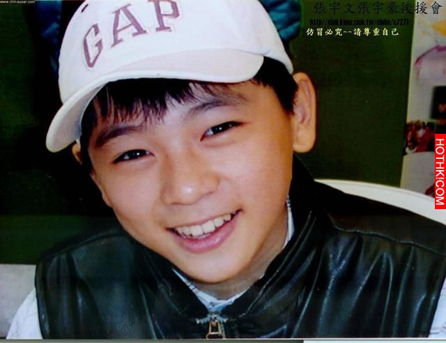還記得扮演《薰衣草》童年季晴川那個男生嗎？小時候確實很帥...沒想到長大之後...這個 ...