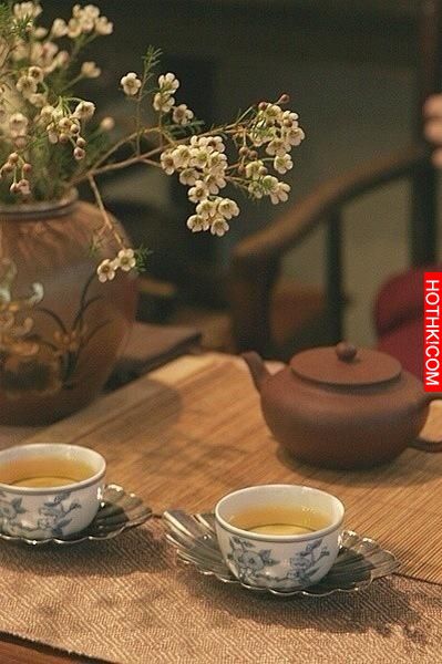 太神奇！我把隔夜茶「這樣用」，沒想到不只眼睛清晰了，連頭髮都長出來了！ ...